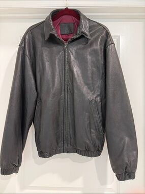 Hunt Club Men's Black Leather Bomber Jacket with Burgundy Lining